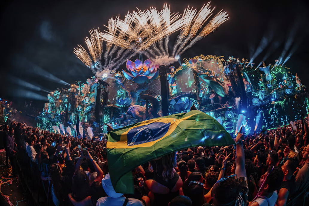 Tomorrowland Brasil 2025 rompe récords y reúne a 180 mil People of Tomorrow.  Próxima edición confirmada para 2027  foto 1